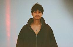 Arky Waters új kislemeze, az „Ay Papi” friss lendülettel érkezik