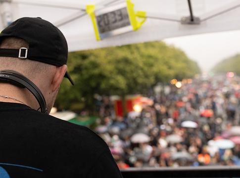 DJ-pályázatot hirdetett a Sunshine Live: fellépés Berlinben, a Rave The Planeten a tét