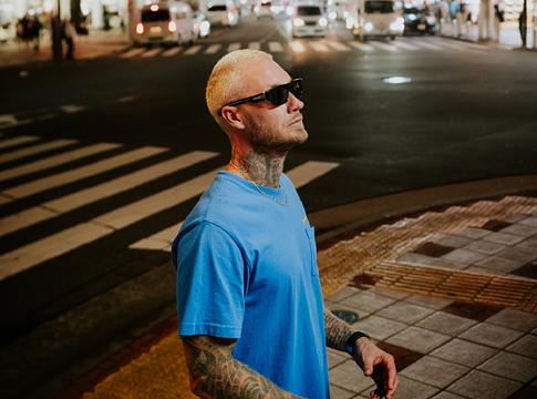 MORTEN új fejezetet nyit a Future Rave világában a „LUCKY” című dallal