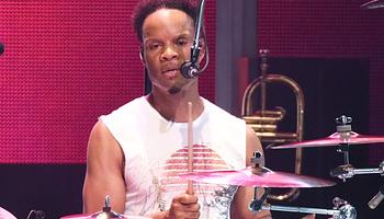 Earth, Wind & Fire dobosa, John Paris mesterséges kómában – a San Franciscó-i koncertet az utolsó pillanatban halasztották