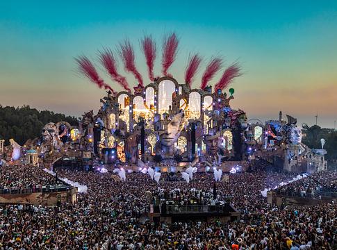 Kedden dől el, visszatérhet-e a tűzijáték a Tomorrowland második hétvégéjén