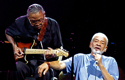 Bill Withers kiadója beperelte Olivia Dean kiadóit