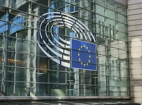 Feltételekkel zöld utat kapott a Universal–Downtown üzlet