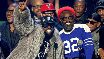 Az OutKast beiktatása a Rock & Roll Hall of Fame-be: Donald Glover érzelmes beszéddel tisztelgett előttük