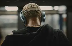 86%-on az angol nyelvű streamek aránya az USA-ban, de lassan olvad