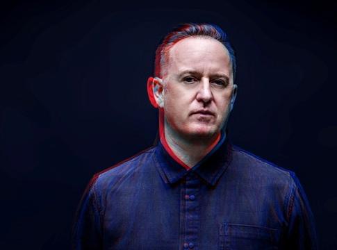 Sasha és Henry Saiz közösen adták ki a Love Is All You Need-et