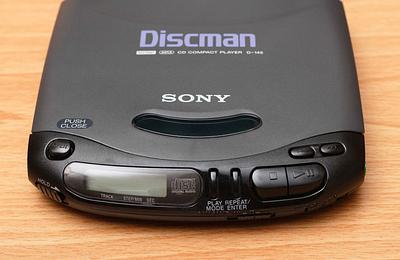 Múzeumba került egy korszak ikonja: a Discman már történelem