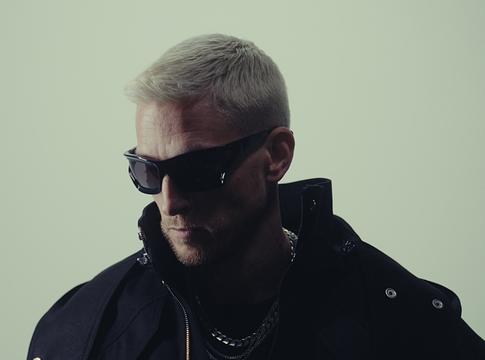 Eli Brown és Pan-Pot együtt hozta az Arcane 100. kiadványát: Coming In Heavy