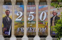 Freedom 250: Vanilla Ice, Milli Vanilli, Flo Rida a The Great American State Fairen, Morris Day & The Time visszalépett