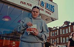 Venbee új számmal tér vissza: itt a Lewis Capaldi által is jóváhagyott Not My Day