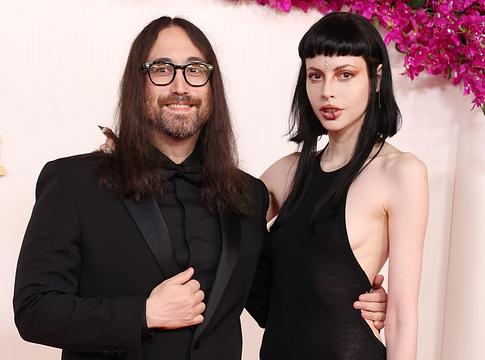 Megszületett Sean Ono Lennon első gyermeke, Aurelius