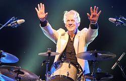 Elhunyt Gilson Lavis, a Squeeze legendás dobosa