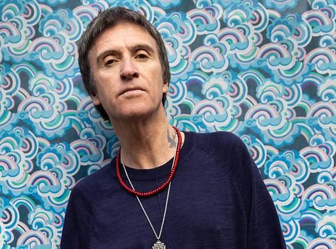 Johnny Marr új dala a cinizmus és a korrupció ellen szól