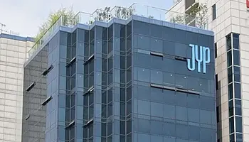 Közös giga-fesztivált tervez a Hybe, az SM, a YG és a JYP – érkezhet a „K‑Pop Coachella”?