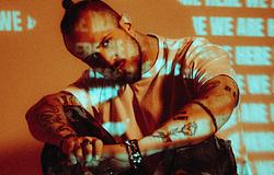 DYEN bejelentette első albumát, a Here We Are-t