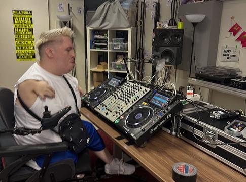 DJ AnDi 66 saját trackkel építené tovább hardtechno világát