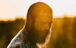 Post Malone 2026-ra két új albumot ígér