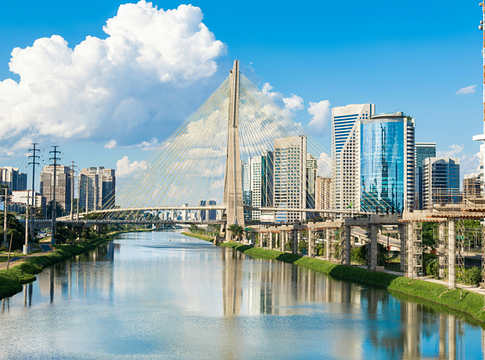 São Paulo megtiltotta Kanye West fellépését a náci propagandát idéző kijelentések miatt