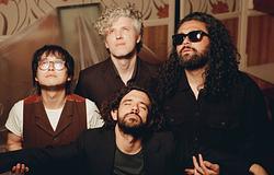 Négy év után visszatért a Gang of Youths – és most mindent könnyebbre vesznek