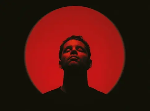 Crackazat – SUN: időtálló Brit‑funk lélekkel