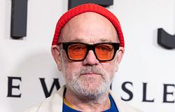 Michael Stipe a finisben: különös hangminták és tengerésznóták az első szólólemezen