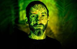 Max Cooper új albuma a struktúra és érzelem határán egyensúlyoz