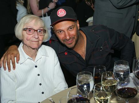 Meghalt Tom Morello édesanyja, Mary Morello, 102 éves volt