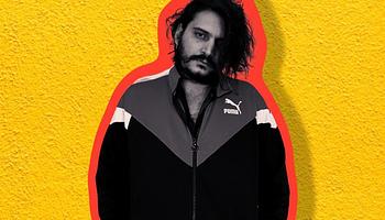 Eliezer nyers klubenergiát gyúr Acid House-ból és Post-Punkból a Chicken Townnál