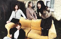 A Florence Road meghódította a Triple J-t Phoebe Bridgers „Georgia” című dalának feldolgozásával