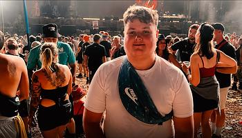Egyedül ment élete első fesztiváljára, 2027-ben már DJ-ként tér vissza a Boomtownra