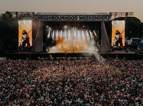Courteeners, Paul Heaton és The Reytons a Neighbourhood Weekender 2027 élén