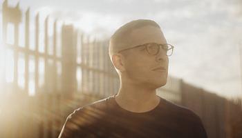 Balettzenével nyit új fejezetet Floating Points