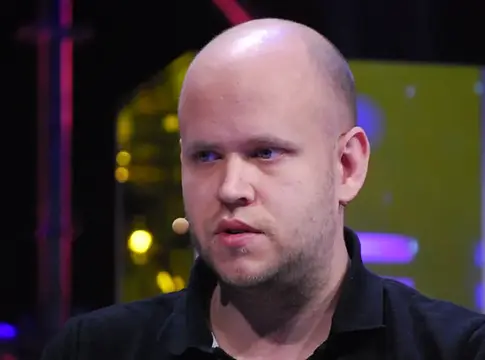 Rémület a tőzsdén: 12%-ot zuhant a Spotify részvénye – hiába nő a felhasználószám, a veszteség elriasztja a befektetőket