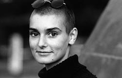 Sinéad O’Connor életét bemutató színpadi előadás érkezik Manchesterbe