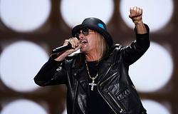 Kid Rock visszautasítja a playback-vádakat az „All-American Halftime Show” után