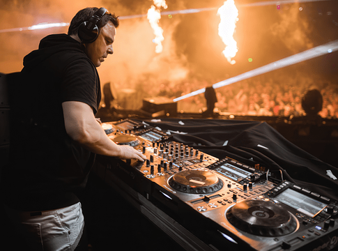 Markus Schulz új fejezetet nyit az „In Search of Sunrise” sorozatban