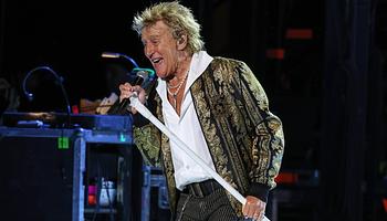 Rod Stewart koszorúér‑stent után lemondta a közelgő búcsúturné-dátumokat