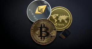 Fizess Bitcoinnal a fesztiválon? A kripto-kártyáké a jövő