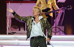 Rod Stewart kisebb orvosi beavatkozás miatt halasztotta el koncertjét