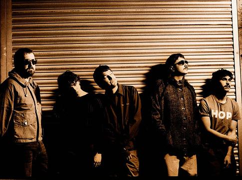 Gurriers bejelentette a Nobody’s Coming To Save You-t – itt a címadó dal