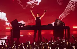 Armin van Buuren bakelitre vált az új ibizai rezidenciáján
