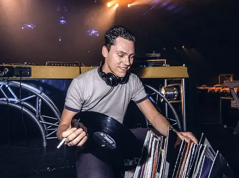 A trance újra a csúcson: a Gen Z írja át a műfaj szabályait