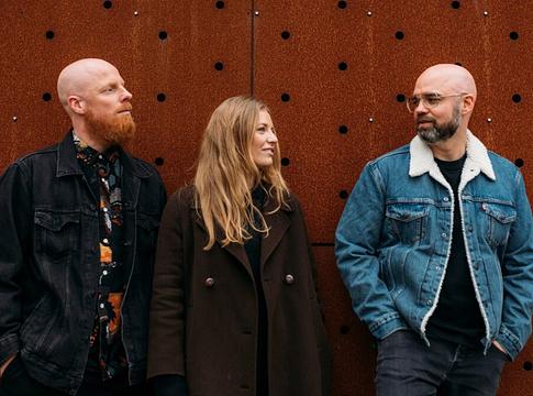 Tinlicker trance-hangulatú új kislemezzel jelentkezett