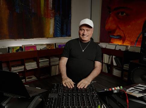 Danny Tenaglia saját Traktor-mesterkurzusban mutatja meg a DJ-workflowját