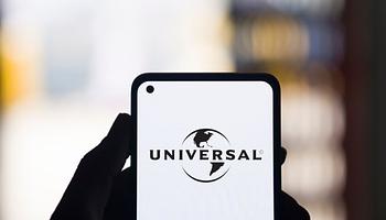 Milliárdos befektetés az Universal Music Groupban