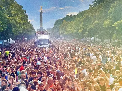 Rave The Planet 2026: újra Berlin utcáit tölti meg a techno