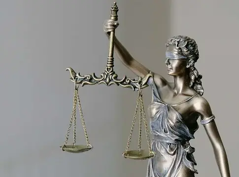 Állami főügyészek Live Nation–Ticketmaster-szétválást sürgetnek az esküdtszéki győzelem után