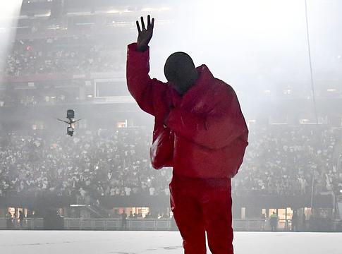 Hollandia rábólintott: Kanye West felléphet Arnhemben június 6-án és 8-án