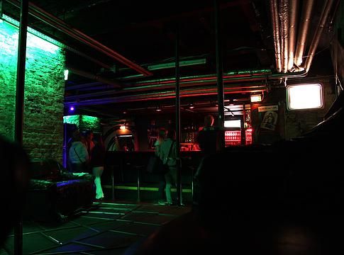 Ismét elakadt a legendás berlini Knaack klub visszatérése