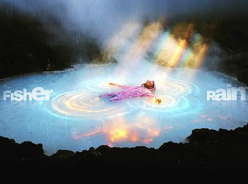 FISHER újra támad: megérkezett a „Rain”